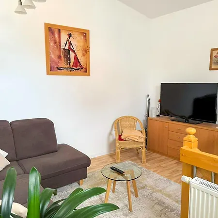 아파트 Zum Schwalbennest 루브민