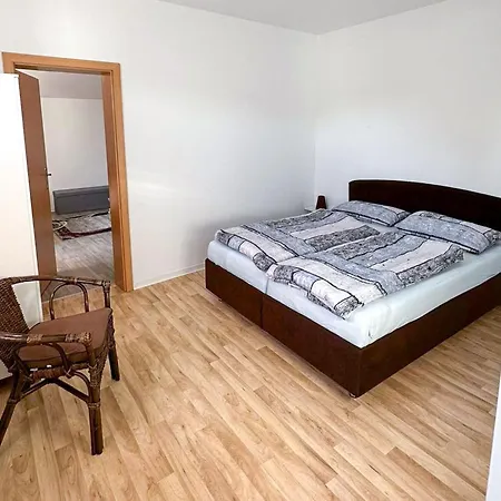 Zum Schwalbennest 아파트 *