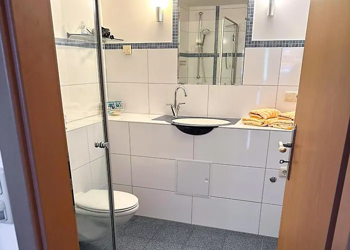 아파트 Zum Schwalbennest 루브민